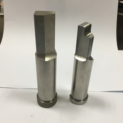 स्टेप्ड डाई पंच पिन्स M2 मटेरियल DIN 9861 D SKH51 HSS पियर्सिंग पंच